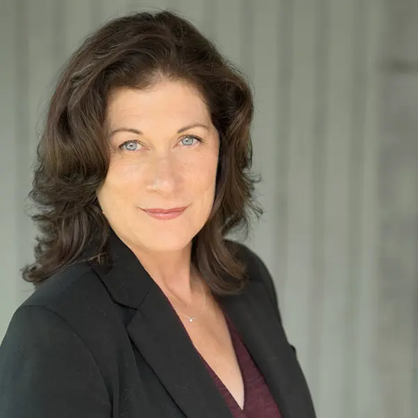 Wendy Miklovic* (Joanne, Company), Summer Lyric Theatre at Tulane