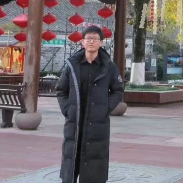 Ziyu Li, Economics, Tulane University