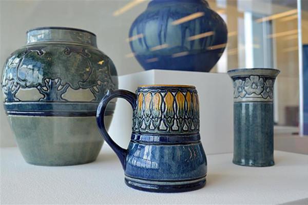 Newcomb pottery