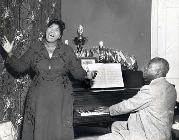 Mahalia Jackson, Hogan Jazz Archives