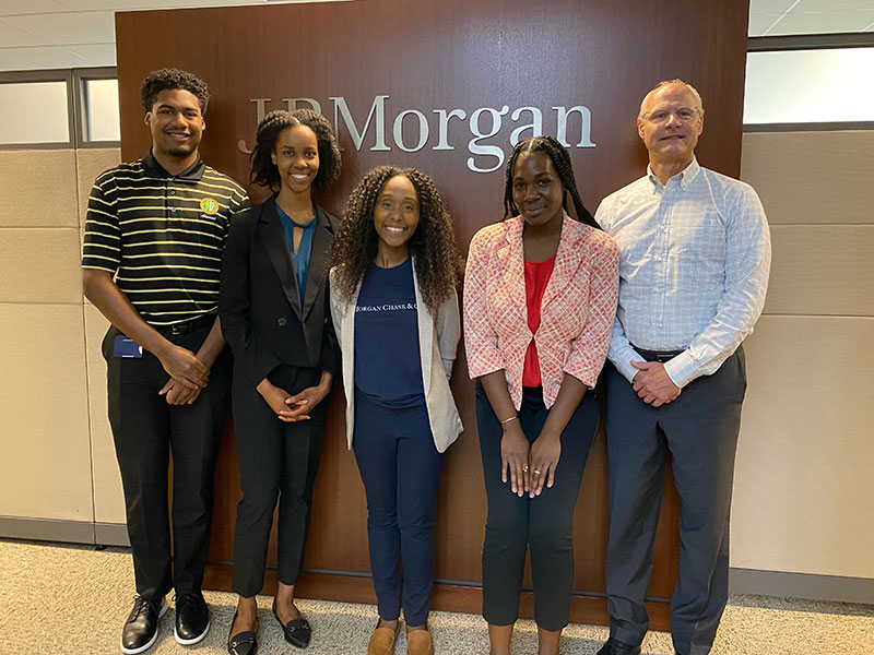 J.P. Morgan’s Advancing Black Pathways Fellowship Program