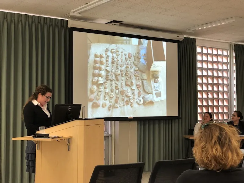 Emilia Oddo making a presentation